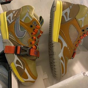 BRAND NEW Nike Air Trainer 1 Coriander